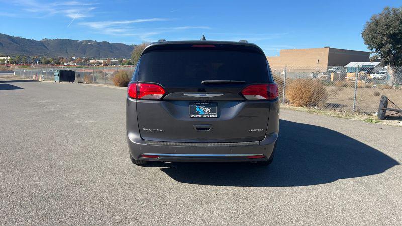 2020 Chrysler Pacifica Limited