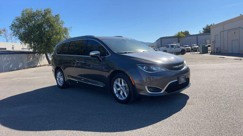 2020 Chrysler Pacifica Limited