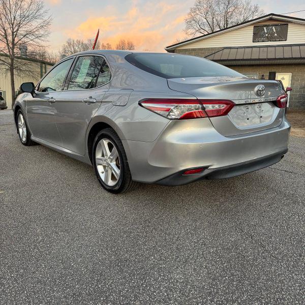 2018 Toyota Camry XLE