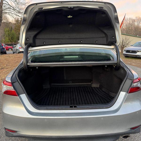 2018 Toyota Camry XLE