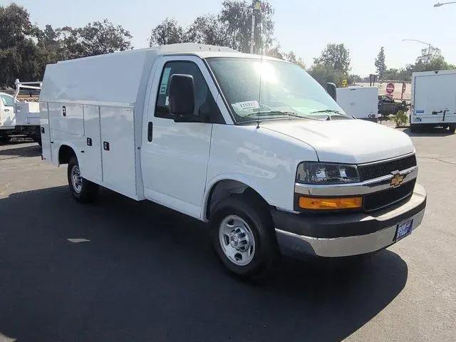 2026 Chevrolet Express Cutaway Work Van