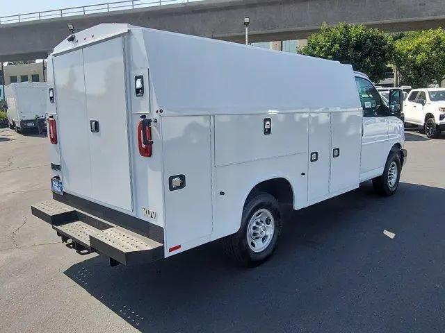 2026 Chevrolet Express Cutaway Work Van