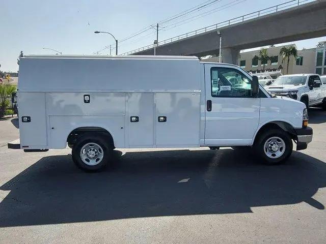 2026 Chevrolet Express Cutaway Work Van