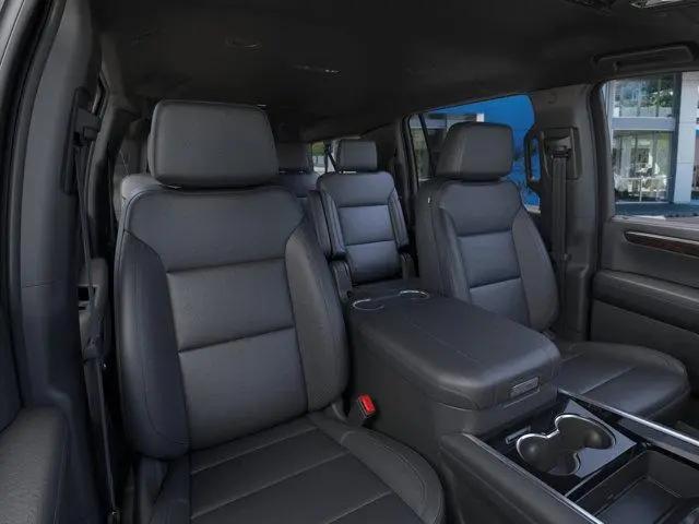 2026 Chevrolet Suburban LT, 4WD