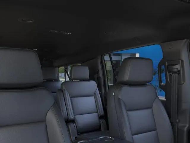 2026 Chevrolet Suburban LT, 4WD