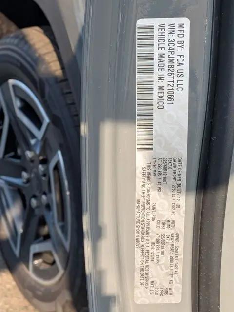 2026 Jeep Cherokee Laredo 4x4