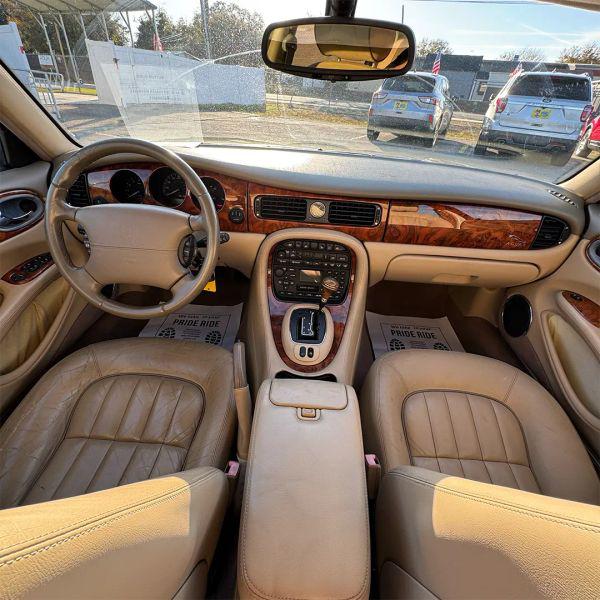 2001 Jaguar XJ XJ8