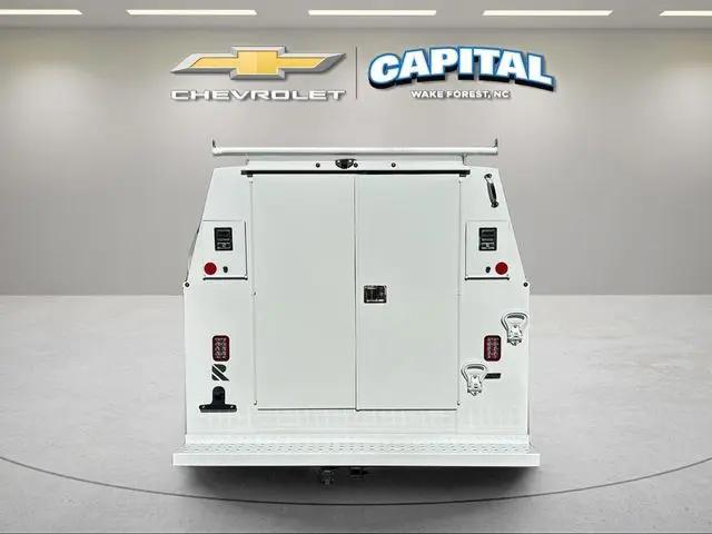 2025 Chevrolet Express Cutaway Work Van