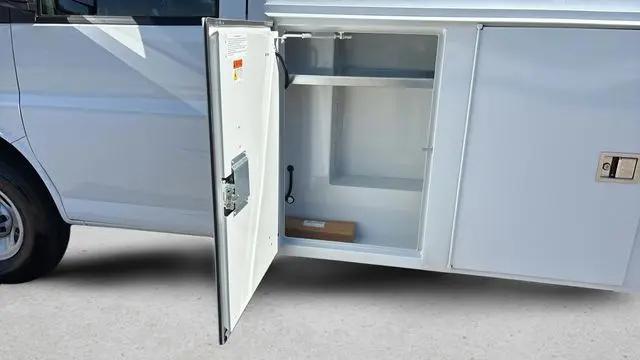 2025 Chevrolet Express Cutaway Work Van