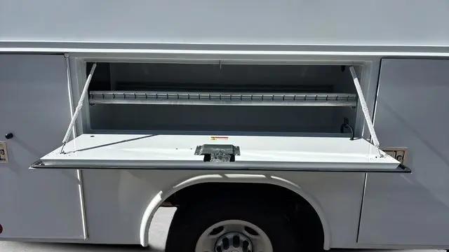 2025 Chevrolet Express Cutaway Work Van