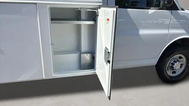 2025 Chevrolet Express Cutaway Work Van