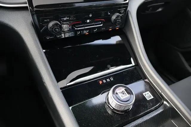 2026 Jeep Grand Cherokee Altitude 4x2