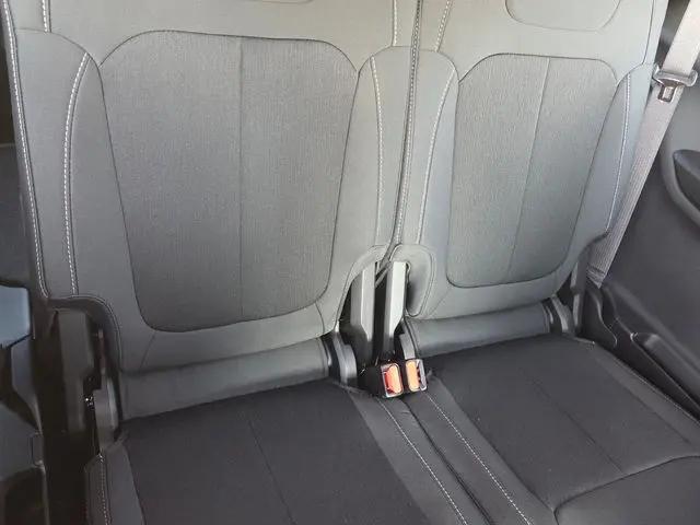 2026 Jeep Grand Cherokee L Laredo 4x4