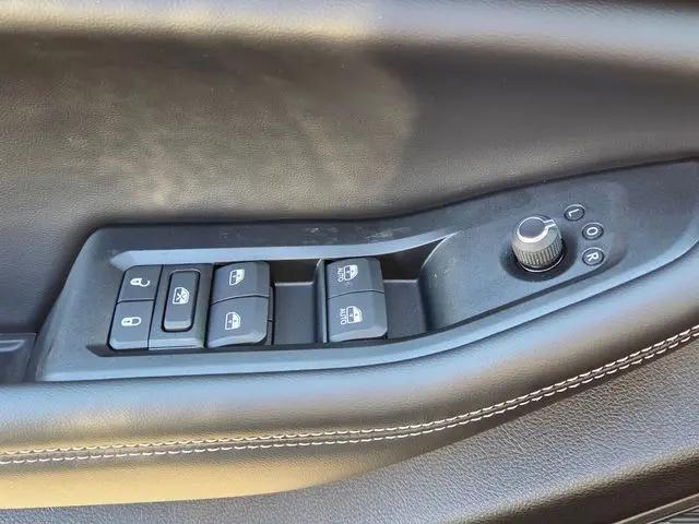 2026 Jeep Grand Cherokee L Laredo 4x4