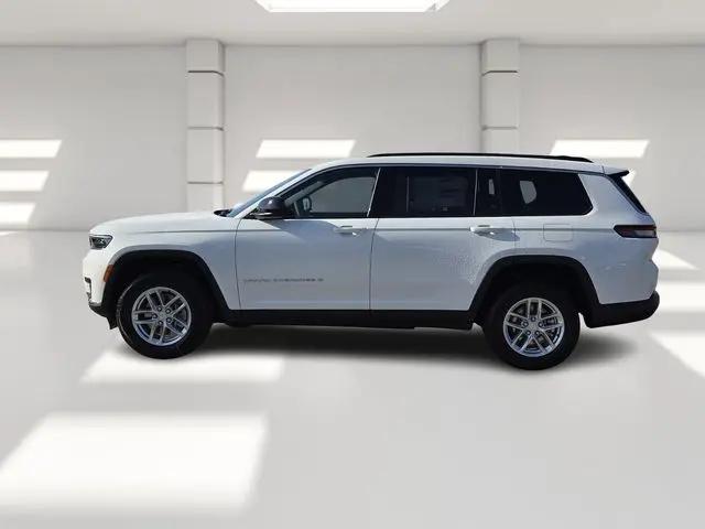 2026 Jeep Grand Cherokee L Laredo 4x4