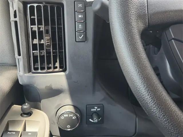2025 Chevrolet Express Cutaway Work Van