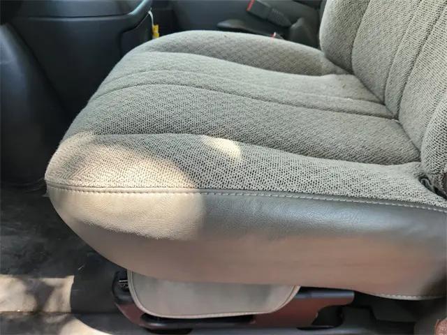 2025 Chevrolet Express Cutaway Work Van