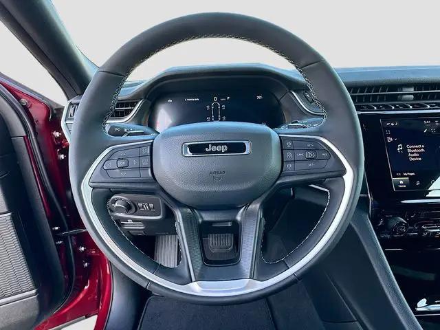 2026 Jeep Grand Cherokee L Altitude 4x2