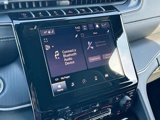 2026 Jeep Grand Cherokee L Altitude 4x2
