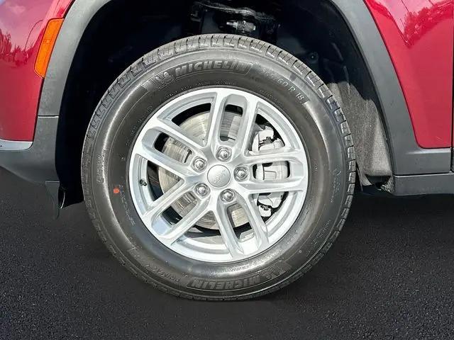 2026 Jeep Grand Cherokee L Altitude 4x2