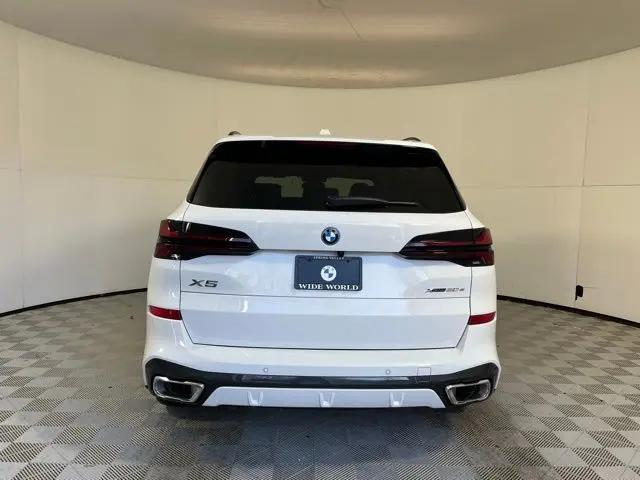 2026 BMW X5 xDrive50e