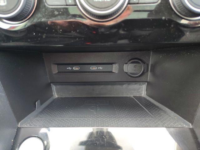 2022 Volkswagen Taos 1.5T SEL