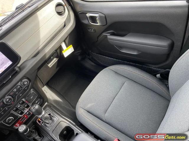2026 Jeep Wrangler 4-Door Willys 4x4