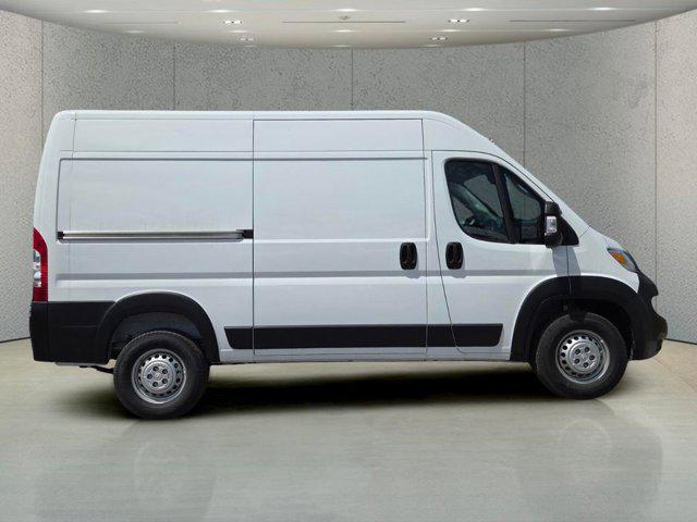 2026 Ram ProMaster Cargo Van Tradesman High Roof 136" WB w/Pass Seat