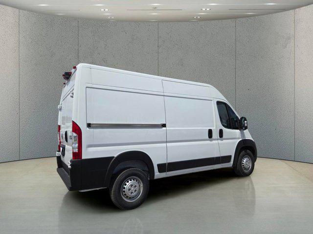 2026 Ram ProMaster Cargo Van Tradesman High Roof 136" WB w/Pass Seat