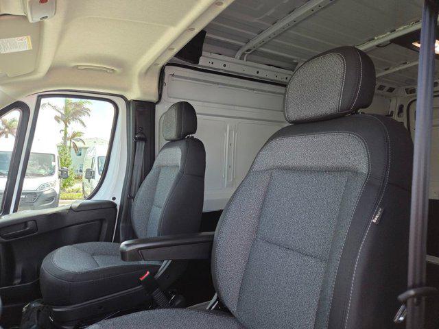 2026 Ram ProMaster Cargo Van Tradesman High Roof 136" WB w/Pass Seat