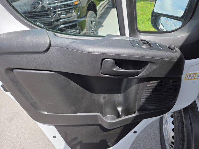 2026 Ram ProMaster Cargo Van Tradesman High Roof 136" WB w/Pass Seat