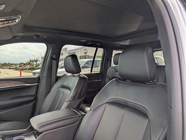 2026 Jeep Grand Cherokee Limited 4x2
