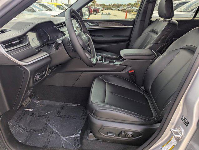 2026 Jeep Grand Cherokee Limited 4x2
