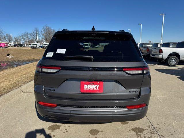 2026 Jeep Grand Cherokee Summit 4x4