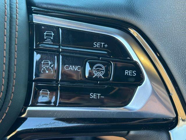 2026 Jeep Grand Cherokee Summit 4x4