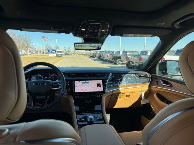 2026 Jeep Grand Cherokee Summit 4x4