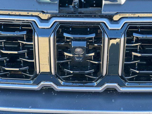 2026 Jeep Grand Cherokee Summit 4x4