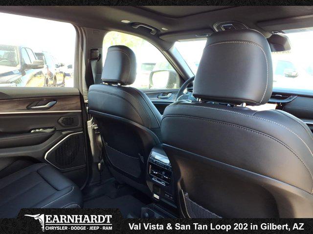 2026 Jeep Grand Cherokee L Limited 4x4