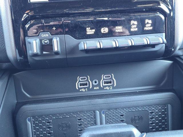 2026 Ram 3500 Laramie Crew Cab 4x4 6'4" Box