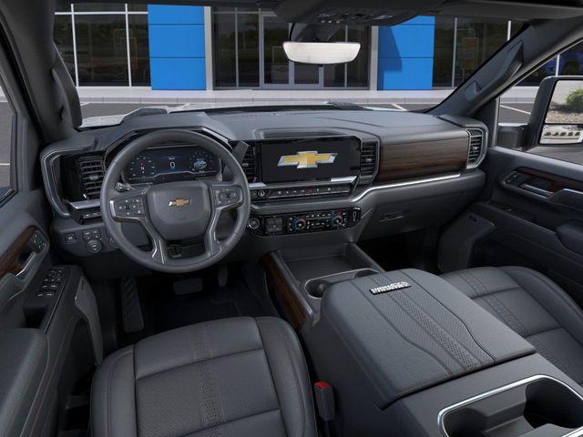 2026 Chevrolet Silverado 3500HD Crew Cab, Long Bed, High Country Dual Rear Wheel, RWD