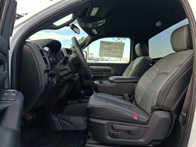 2024 Ram 2500 Tradesman Regular Cab 4x4 8' Box