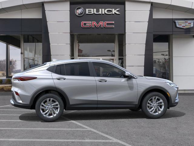 2026 Buick NV Preferred FWD