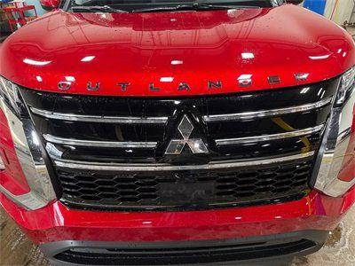 2026 Mitsubishi Outlander ES 1.5T S-AWC