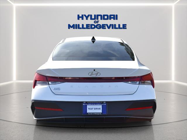 2026 Hyundai Elantra SE
