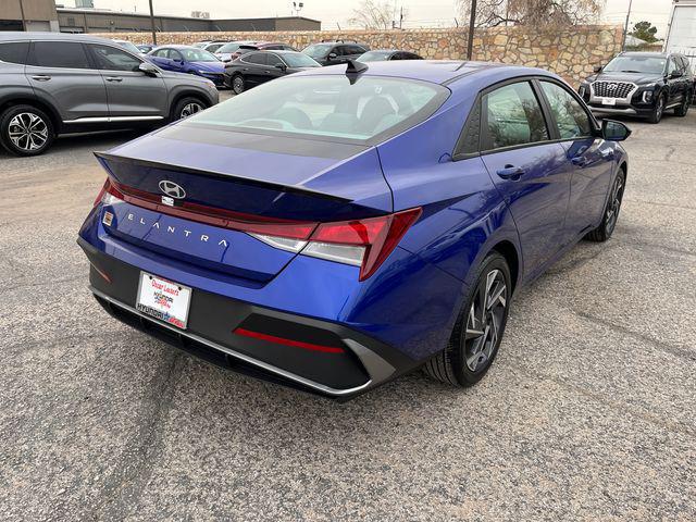 2025 Hyundai Elantra SEL Convenience