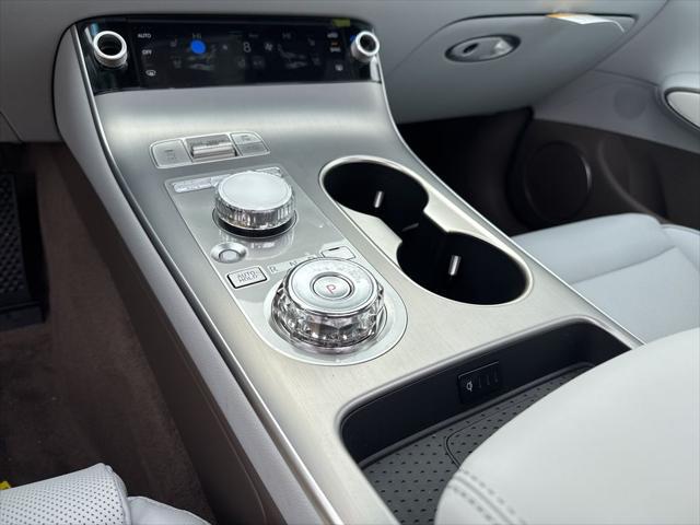 2026 Genesis GV70 2.5T Advanced