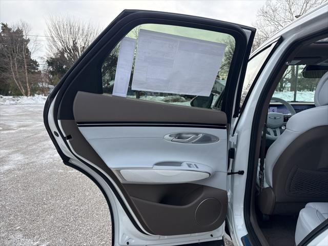 2026 Genesis GV70 2.5T Advanced