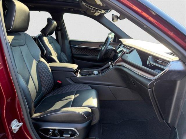 2023 Jeep Grand Cherokee Summit