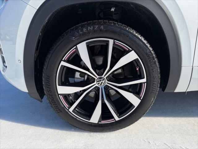 2025 Volkswagen Atlas 2.0T SEL Premium R-Line