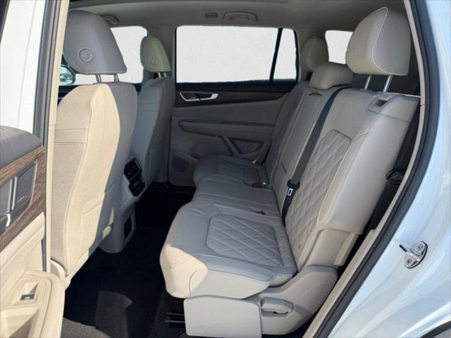 2025 Volkswagen Atlas 2.0T SEL Premium R-Line
